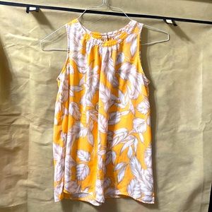 Women’s floral tank